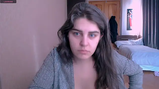 Snapshot of _Roselina_ chatting on 28, 2, 2025 Roselina online show from 28, 2, 2025