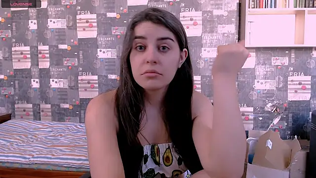 Snapshot of _Roselina_ chatting on 23, 9, 2025 Roselina online show from 23, 9, 2025