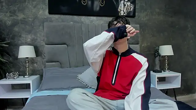 bruce hans online show from 25, 11, 2025