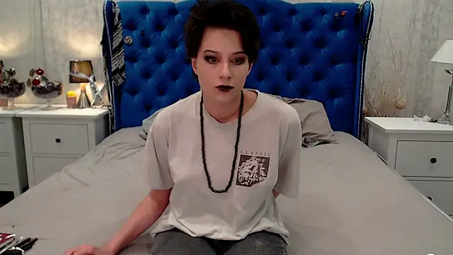 Snapshot of via_mayer_ chatting on 9, 1, 2026 via mayer online show from 9, 1, 2026