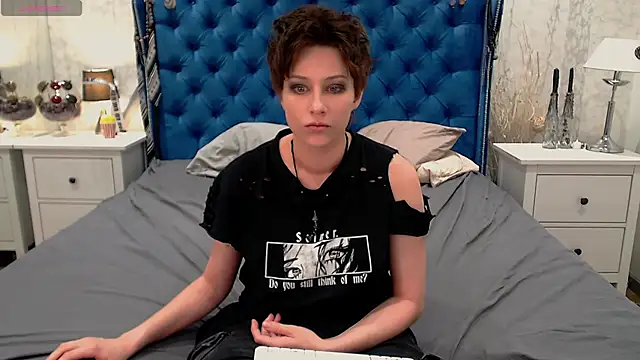 Snapshot of via_mayer_ chatting on 2, 2, 2026 via mayer online show from 2, 2, 2026