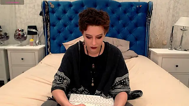 Snapshot of via_mayer_ chatting on 12, 2, 2026 via mayer online show from 12, 2, 2026