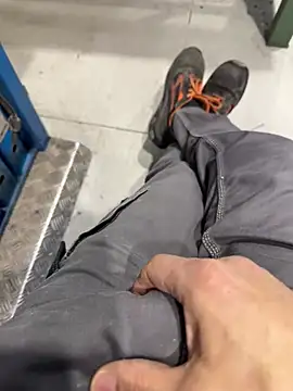 Snapshot of sempreilmio2 chatting on 4, 3, 2025 sempreilmio2 online show from 4, 3, 2025