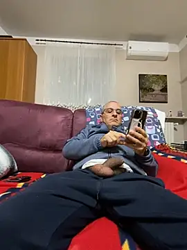 Snapshot of sempreilmio2 chatting on 16, 11, 2025 sempreilmio2 online show from 16, 11, 2025