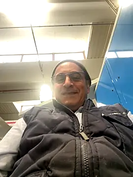 Snapshot of sempreilmio2 chatting on 19, 11, 2025 sempreilmio2 online show from 19, 11, 2025