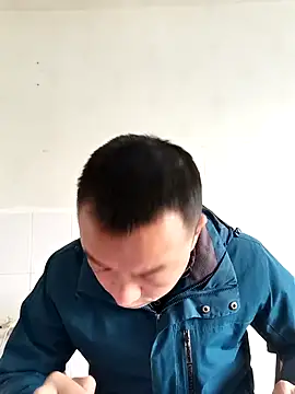 Snapshot of swg176 chatting on 17, 12, 2025 swg176 online show from 17, 12, 2025