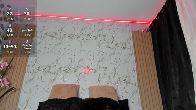 Christal Golden online show from 27, 4, 2026