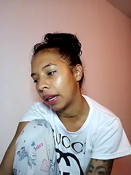 Miss sparkle00 online show from 2, 2, 2025