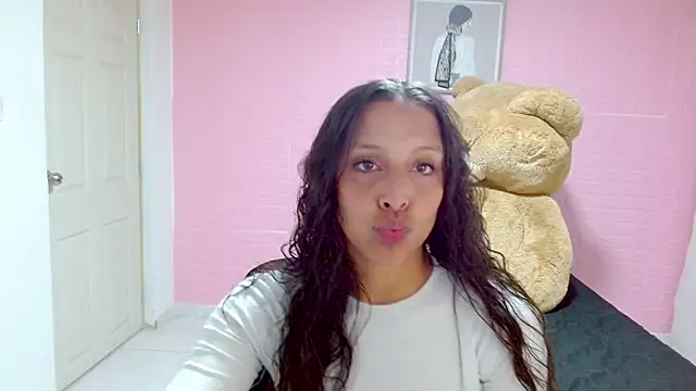 DULCE1609 online show from 8, 2, 2025