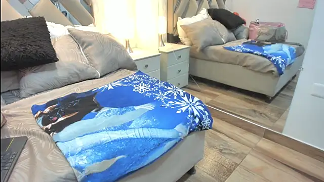 raquell moore online show from 22, 4, 2026