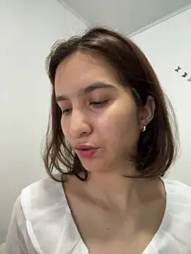 Bella still online show from 24, 7, 2026