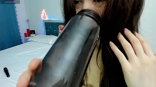 novaaskyy online show from 17, 11, 2025