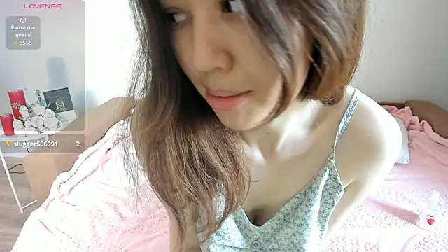 novaaskyy online show from 10, 7, 2026