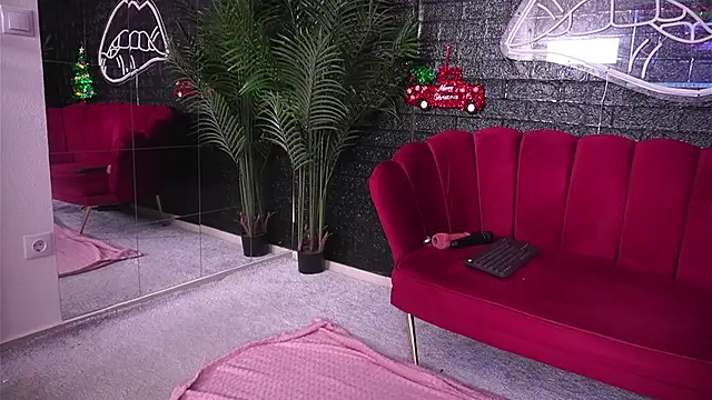 Snapshot of Annabellerise chatting on 5, 12, 2025 Annabellerise online show from 5, 12, 2025
