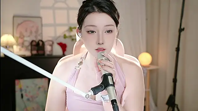 Dou-Dou-er online show from 29, 9, 2025