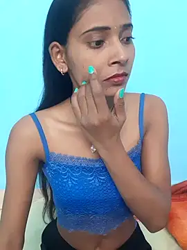 Snapshot of Divya-2007 chatting on 4, 2, 2025 Divya-2007 online show from 4, 2, 2025