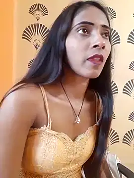 Snapshot of Divya-2007 chatting on 18, 2, 2025 Divya-2007 online show from 18, 2, 2025