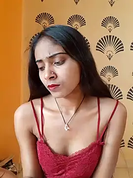 Snapshot of Divya-2007 chatting on 23, 2, 2025 Divya-2007 online show from 23, 2, 2025