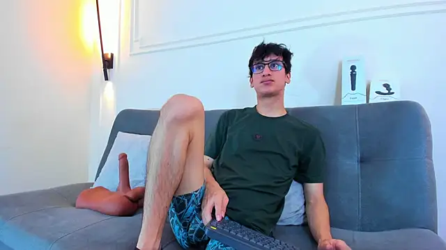 Cum hunters online show from 19, 12, 2025