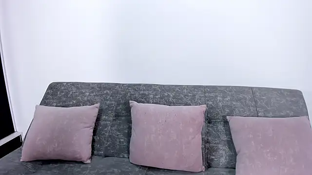 Alondra Cutie online show from 17, 1, 2026