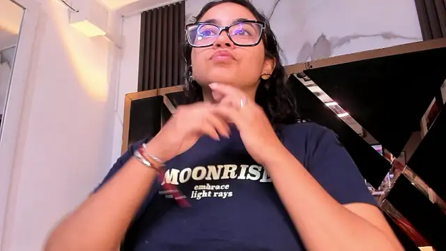 miilaklum online show from 15, 2, 2026