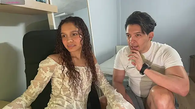 Snapshot of RagnarLothbrokXX chatting on 16, 12, 2025 RagnarLothbrokXX online show from 16, 12, 2025