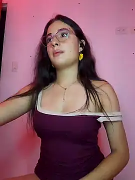 Snapshot of baaby-miiaa chatting on 17, 2, 2025 baaby-miiaa online show from 17, 2, 2025