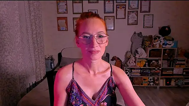 red rocco online show from 7, 3, 2025