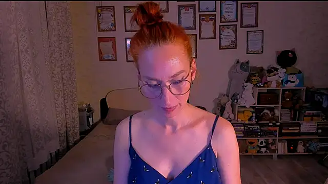 red rocco online show from 22, 3, 2025