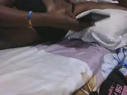 hungrydog18 online show from 5, 10, 2025