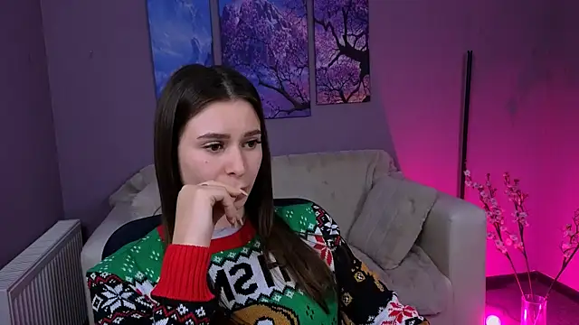 flora ri online show from 5, 11, 2025