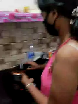 Snapshot of YourSuperTanya chatting on 14, 2, 2025 YourSuperTanya online show from 14, 2, 2025