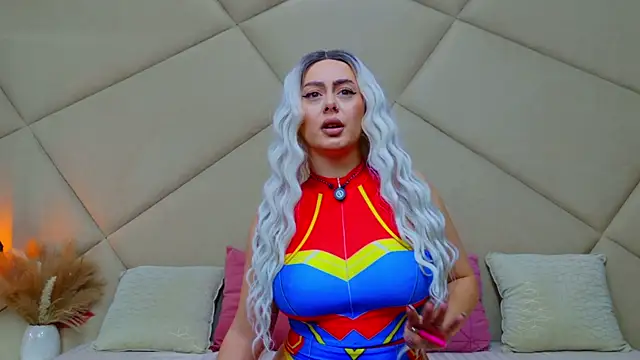 Snapshot of ChloeFrost chatting on 13, 1, 2026 ChloeFrost online show from 13, 1, 2026