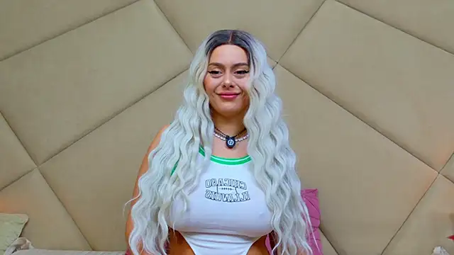 Snapshot of ChloeFrost chatting on 22, 2, 2026 ChloeFrost online show from 22, 2, 2026