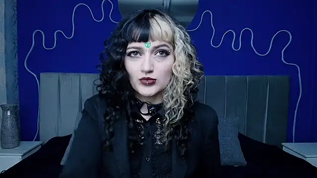 Snapshot of JeanneSabatier chatting on 2, 6, 2026 JeanneSabatier online show from 2, 6, 2026