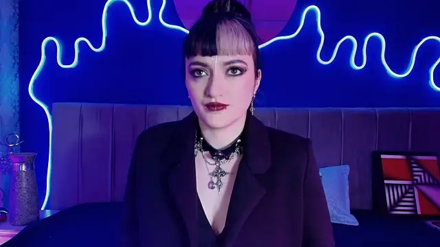Snapshot of JeanneSabatier chatting on 11, 6, 2026 JeanneSabatier online show from 11, 6, 2026