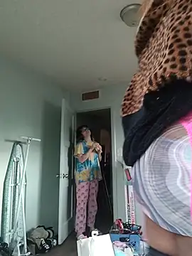 Snapshot of minsushimei chatting on 13, 3, 2025 minsushimei online show from 13, 3, 2025