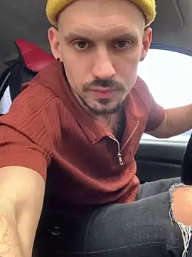 AssHunter4k online show from 19, 2, 2025