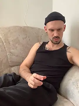 AssHunter4k online show from 24, 2, 2025