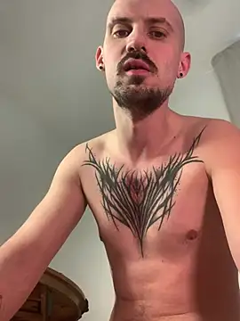 AssHunter4k online show from 1, 3, 2025