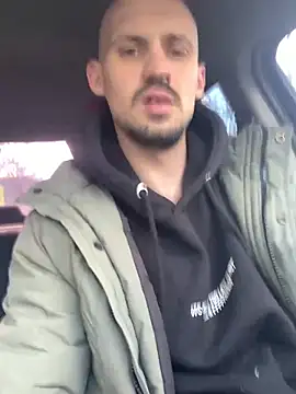 AssHunter4k online show from 17, 3, 2025