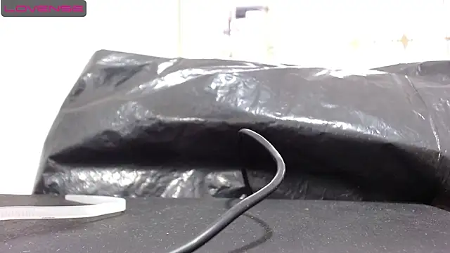 Snapshot of Solera_Red chatting on 6, 3, 2025 Solera Red online show from 6, 3, 2025