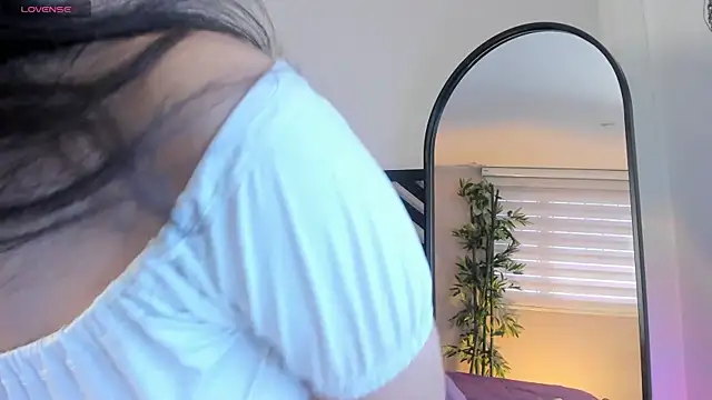 Savannah Cameron online show from 18, 2, 2025