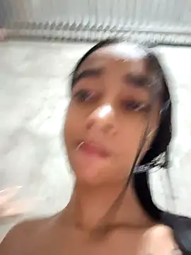 Zoe Sweett18 online show from 25, 11, 2025