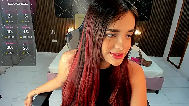 Lolly 18 online show from 8, 9, 2025