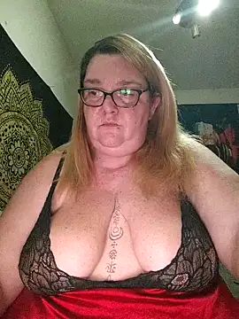 diosacurvy1984 online show from 11, 2, 2026