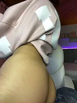 Sofia18 pinkk online show from 23, 2, 2025