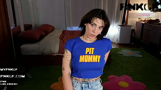 Snapshot of bunnierotten chatting on 25, 9, 2025 bunnierotten online show from 25, 9, 2025