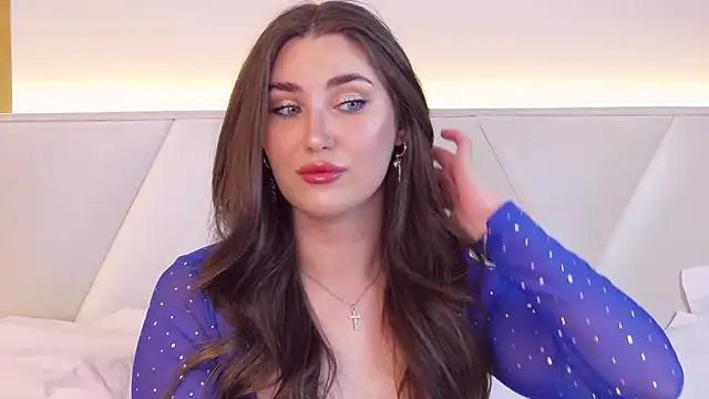 KiraBarlows online show from 18, 2, 2025