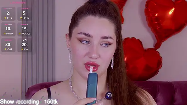 KiraBarlows online show from 12, 3, 2026